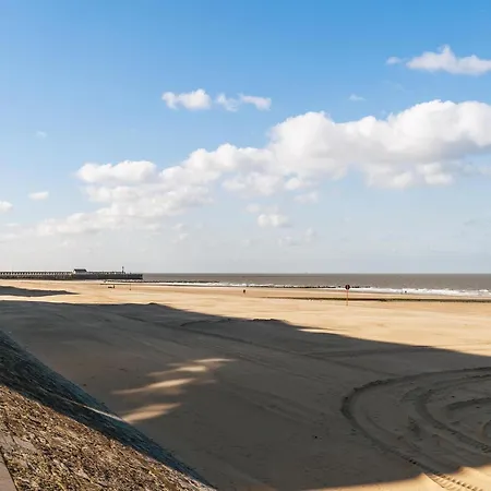 Апартаменты Luxury In Blankenberge, Cleaning Included